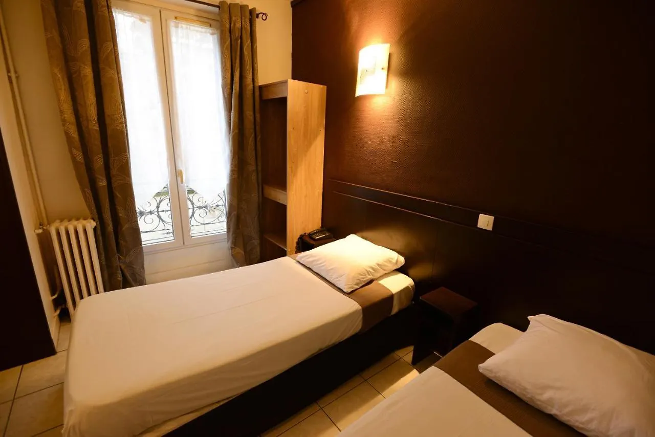 Hotel Du Mont Louis Paříž